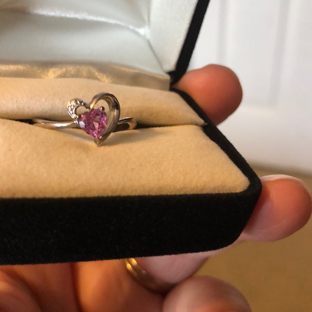 Heart ring - Picture 2 of 3